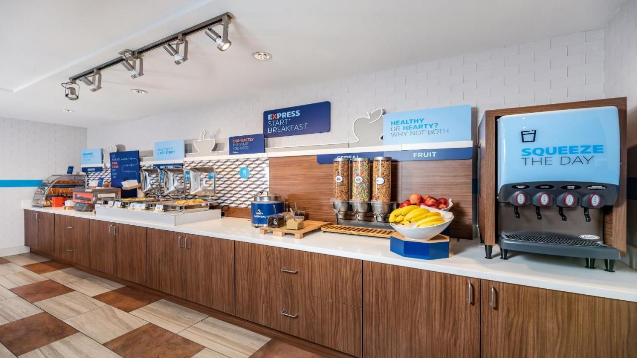Holiday Inn Express Fremont - Milpitas Central By Ihg Eksteriør bilde