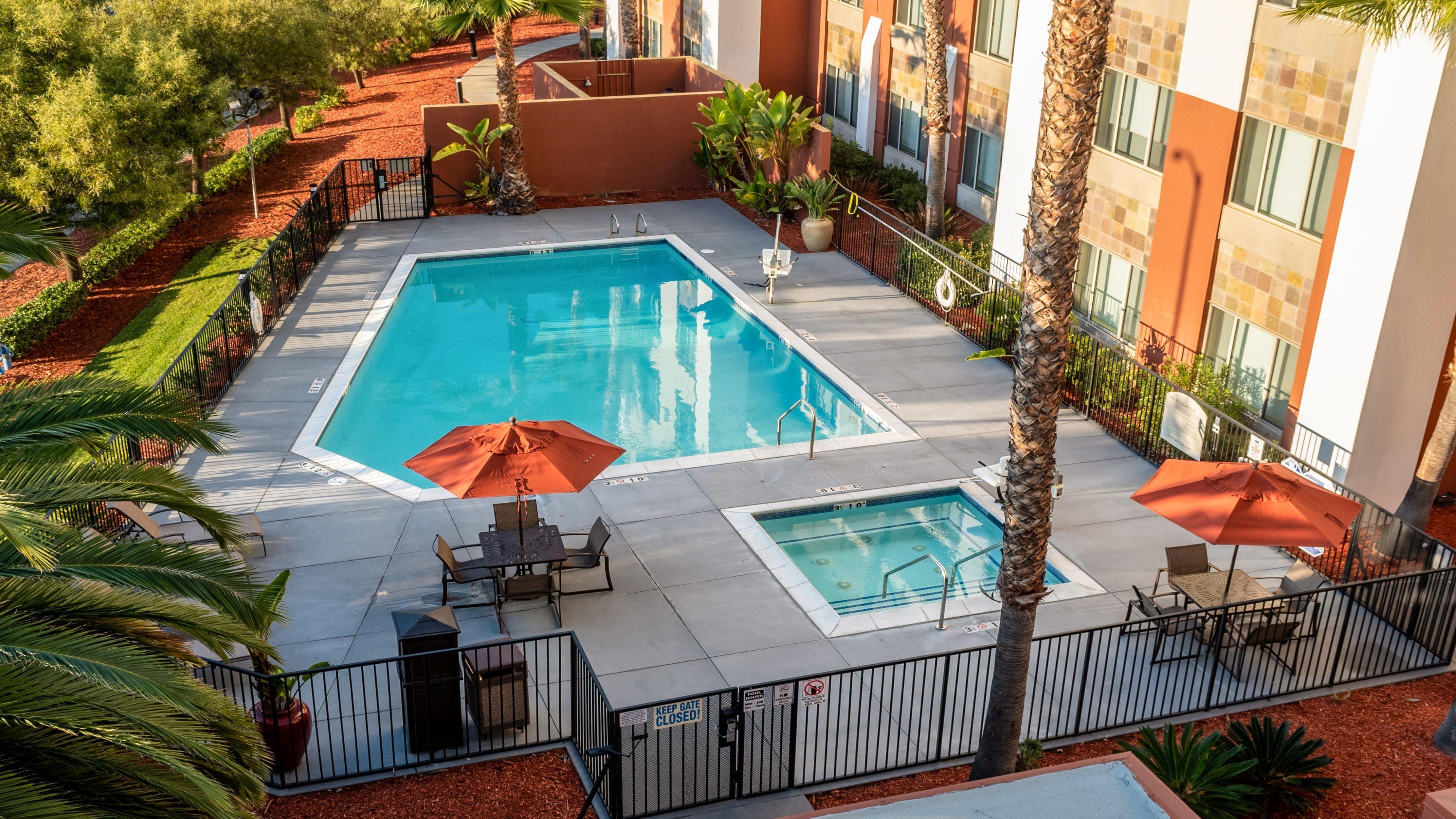 Holiday Inn Express Fremont - Milpitas Central By Ihg Eksteriør bilde